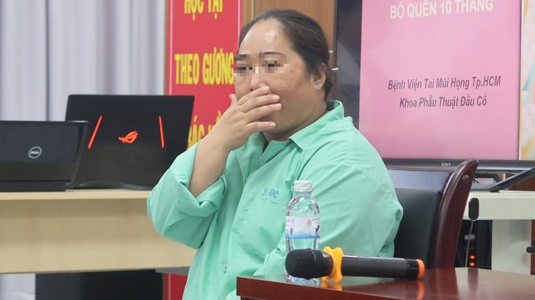 Tưởng bị viêm phế quản, 10 tháng sau người phụ nữ ngỡ ngàng biết sự thật ảnh 3 ho lien tuc tuong bi viem phe quan, 10 thang sau nguoi phu nu ngo ngang khi biet su that - 3