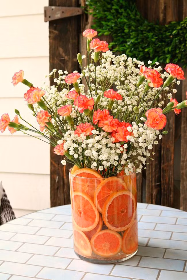 15 cách cắm hoa tuyệt đẹp vào mùa xuân mà lại tiết kiệm ai cũng nên dắt túi để căn nhà bừng sáng - Ảnh 5.