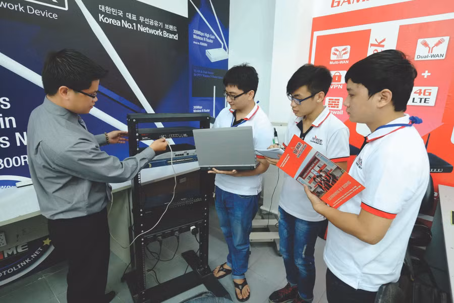 Nâng cao kiến thức - gia tăng giá trị bản thân