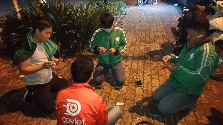 Đầu năm vắng khách anh em giao lưu cho gắn kết