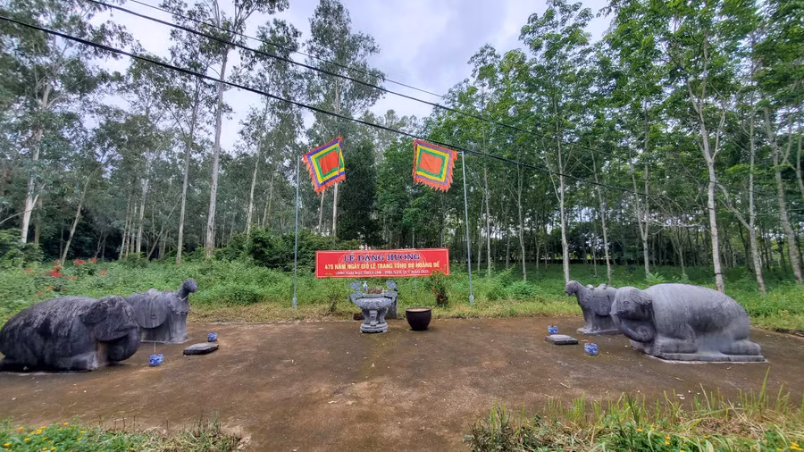 Dấu tích còn sót lại của kinh đô Vạn Lại - Yên Trường.