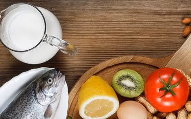 Bé 11 tuổi bị dị ứng thực phẩm đã tử vong sau khi hít mùi cá nấu - Ảnh 6.