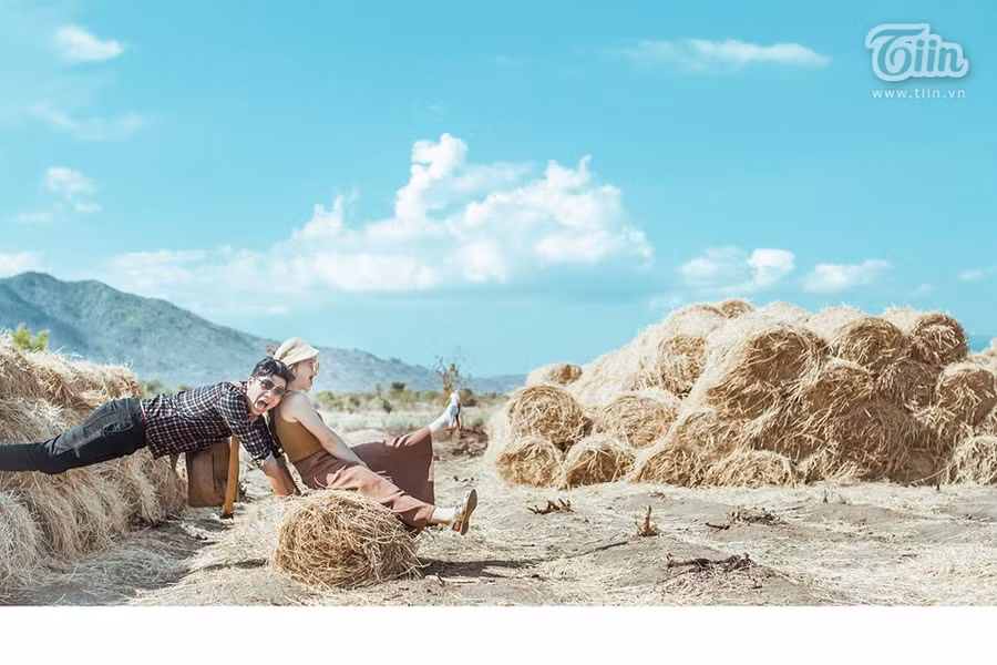 Chuyện tình cầu hôn vỉa hè của chàng phó nháy "mét 8", nàng mẫu ảnh "mét rưỡi"