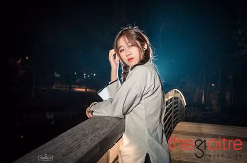 Vũ Phương Ngọc sinh năm 2001, quê gốc Quảng Ninh, hiện đang là học sinh trường THPT Lương Văn Can – Hà Nội .