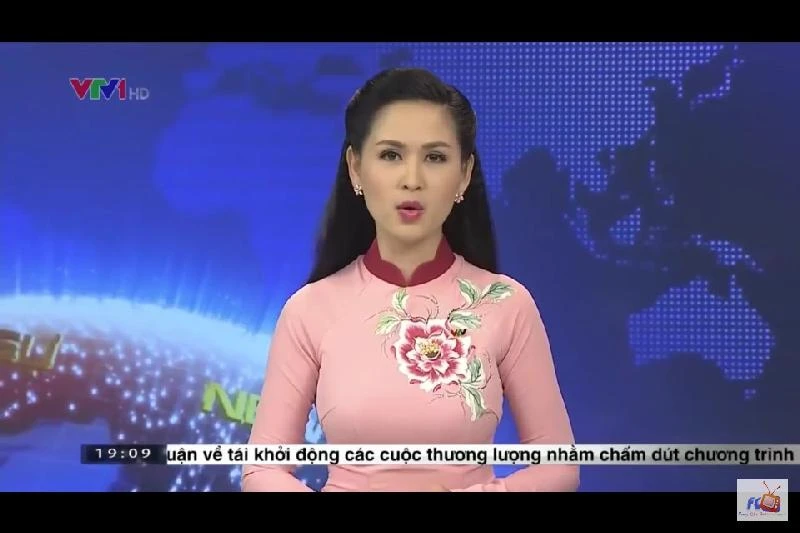 Xôn xao tin BTV Thúy Hằng chia tay Bản tin Thời sự 19h VTV1