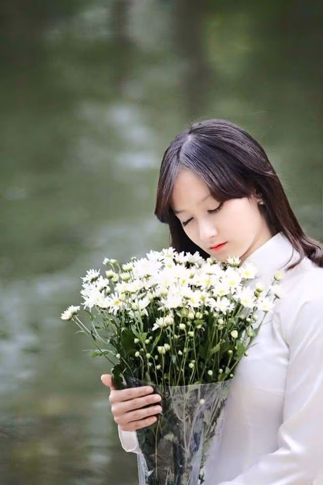 4 fan nữ “xinh như mộng” khiến dân mạng lùng sục năm 2016 ảnh 15