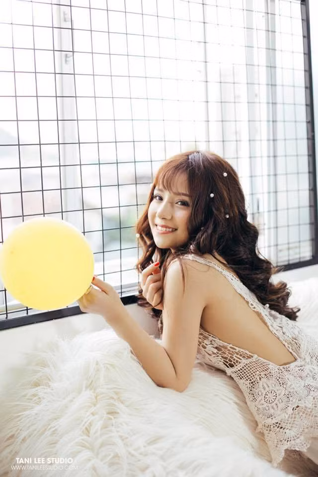 4 fan nữ “xinh như mộng” khiến dân mạng lùng sục năm 2016 ảnh 6