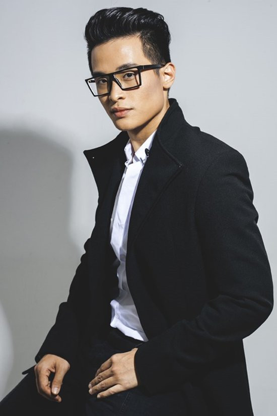 Cuộc sống giàu sang ít người biết của Hà Anh Tuấn Cuộc sống giàu sang ít người biết của Hà Anh Tuấn