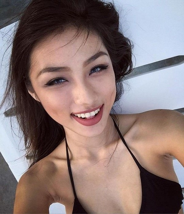Những hotgirl thế hệ mới: Body chuẩn, cá tính, gu thời trang chất miễn bàn - Ảnh 11. Những hotgirl thế hệ mới: Body chuẩn, cá tính, gu thời trang chất miễn bàn - Ảnh 11.