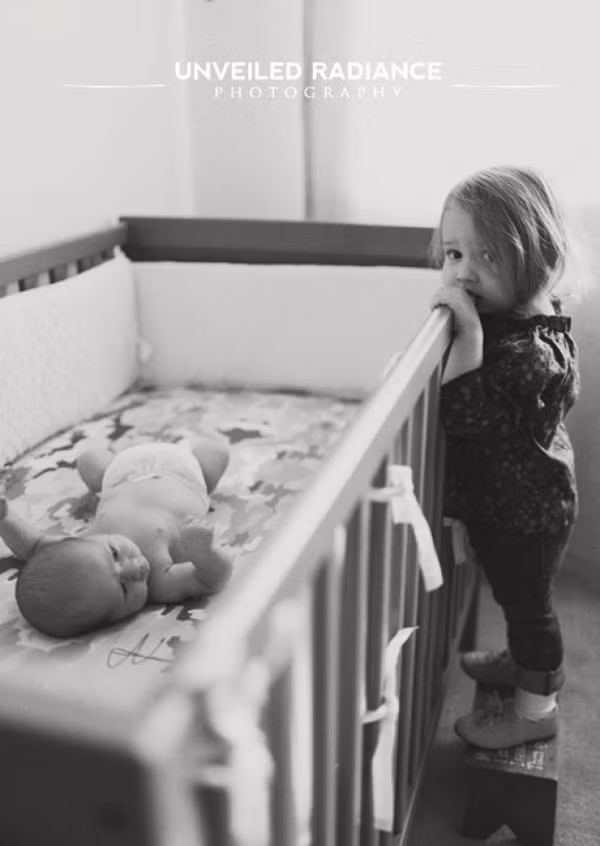 nhung-buc-anh-ve-tinh-cam-anh-chi-em-ruot-thit-khien-ban-cam-thay-am-long-giadinhvietnam.com 10