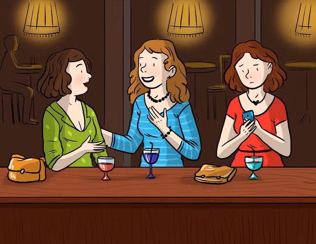 10 lý do khiến cô gái từng yêu bạn chết thôi một ngày bỗng kéo va li rời đi - Ảnh 4.