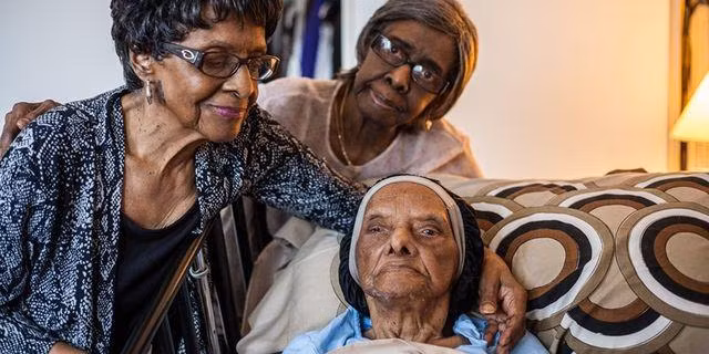 cu ba 114 tuoi chia se bi quyet song tho nho loai cu nguoi viet co day lai rat re - 1