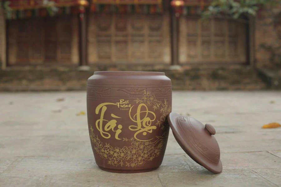 Cuối năm vùi ngay thứ này xuống đáy hũ gạo để hóa giải vận đen, lộc lá phủ kín nhà