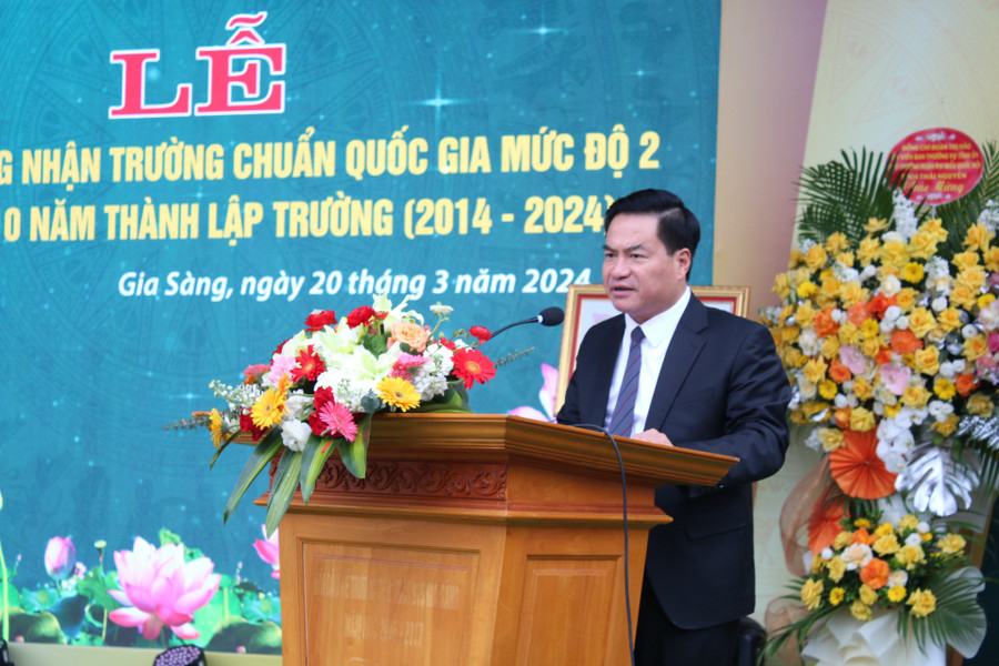 Ông Lê Quang Tiến, Phó Chủ tịch UBND tỉnh Thái Nguyên phát biểu tại buổi Lễ.