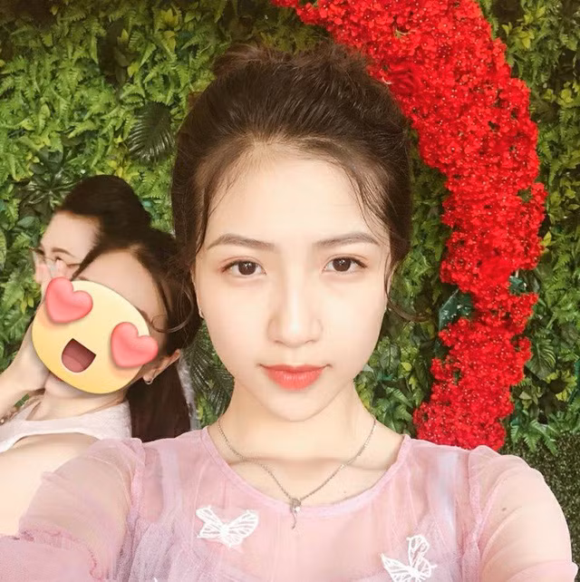 Nữ sinh Y dược Cần Thơ trong trang phục áo lính gây thương nhớ ảnh 4