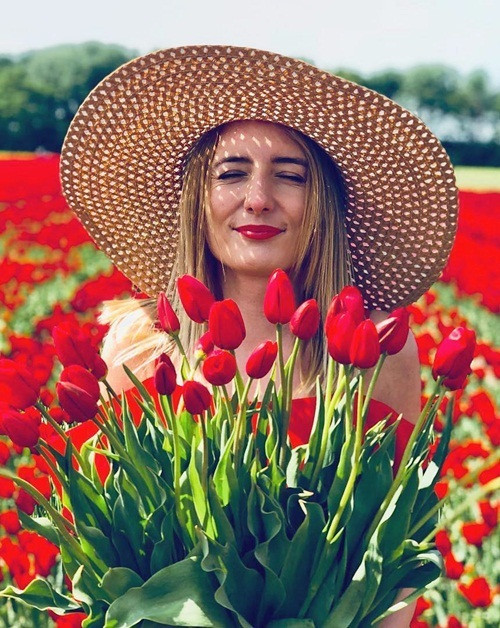 Chụp ảnh cưới giữa cánh đồng hoa tulip ảnh 9 Chụp ảnh cưới giữa cánh đồng hoa tulip