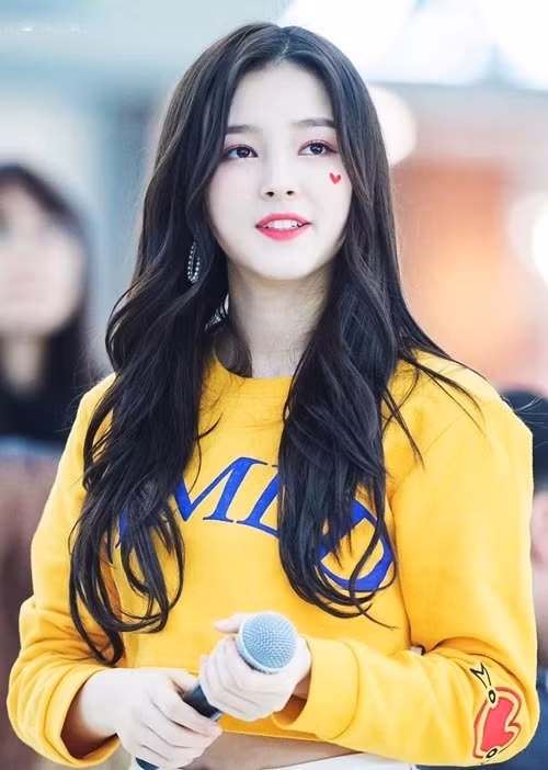 Loạt áo phông màu sắc của 