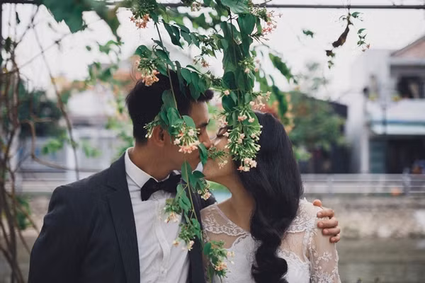 [Caption]Cẩm Tú và Nguyên