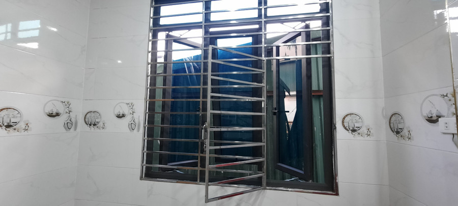 Mỗi gia đình nên bố trí lối thoát hiểm để sử dụng khi cần, nhất là dạng nhà ống. Mỗi gia đình nên bố trí lối thoát hiểm để sử dụng khi cần, nhất là dạng nhà ống.