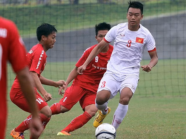 Thành Chung (áo trắng) khả năng cao sẽ được lựa chọn.