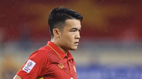 Cựu tuyển thủ Việt Nam chỉ cách sút khiến quỹ đạo bóng khó lường