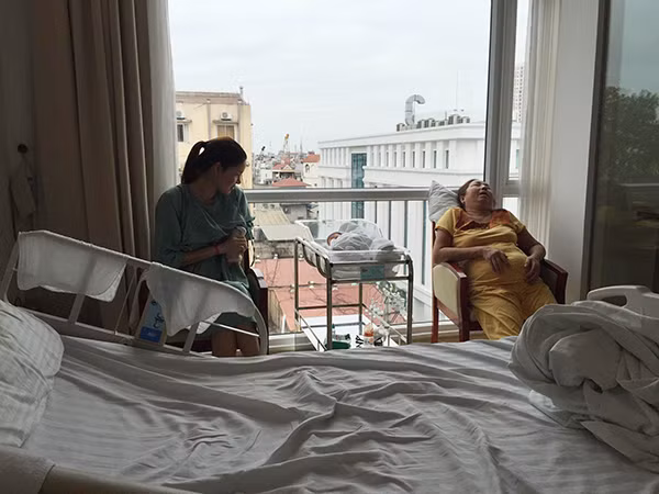 nhung-lan-hiem-hoi-mac-hong-quan-ky-han-dang-anh-con-trai