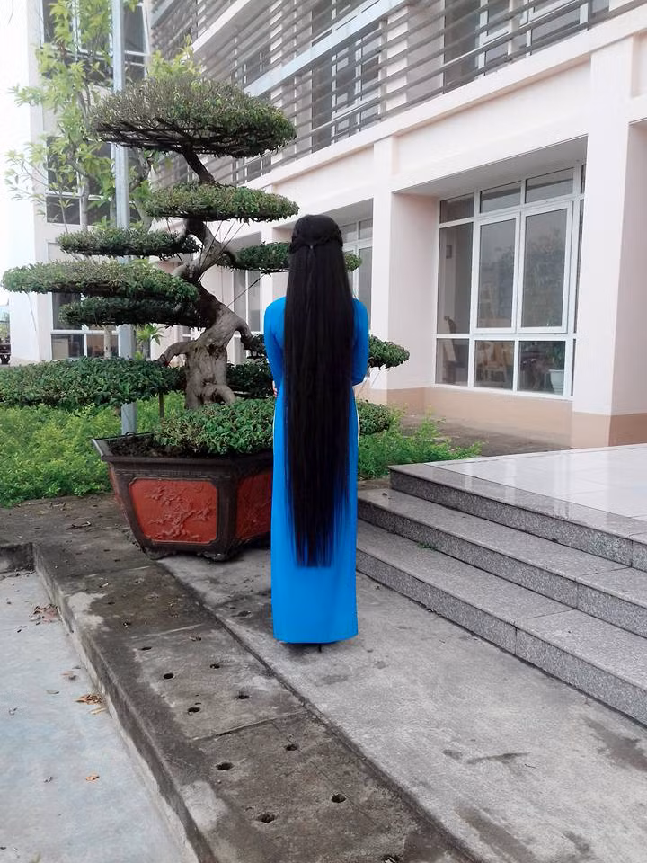 “Đứng hình” trước vẻ xinh đẹp của cô gái có mái tóc dài 120cm ảnh 5