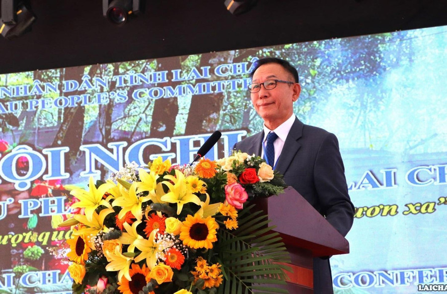 Ông Kim Suk Bum - Giám đốc Công ty BRIDIA tại Hồ Chí Minh tham luận tại Hội nghị. Ông Kim Suk Bum - Giám đốc Công ty BRIDIA tại Hồ Chí Minh tham luận tại Hội nghị.