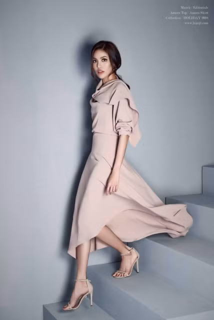 Siêu mẫu Lan Khuê “hẹn hò” trong show Anh Chàng Độc Thân ảnh 1