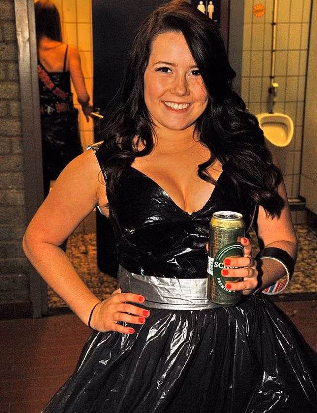 Nhà thiết kế cũng phải “quỳ″ với những bộ trang phục này - Hình 7