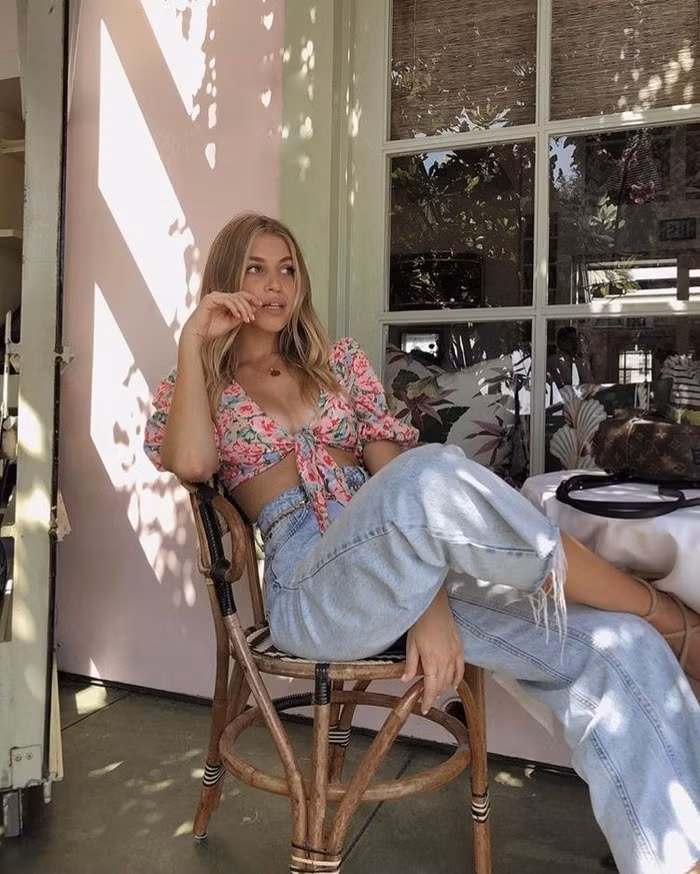 Hè này đi biển là phải diện áo sơ mi Hawaii mới sành điệu