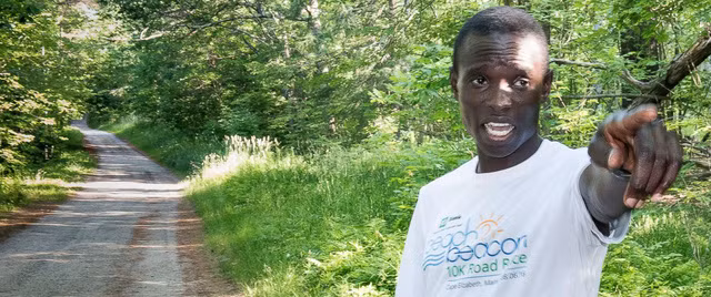 Moninda kể lại câu chuyện "chạy đua thắng gấu" đầy hiểm nguy của mình.