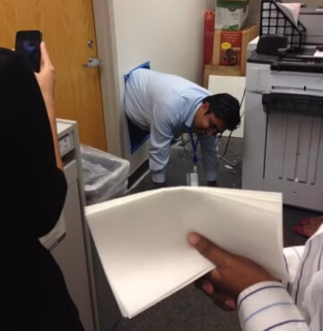 hinh anh kho do khi "dot nhap" van phong cua dan cong so hinh anh 6