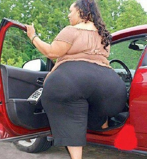 Người đẹp nóng bỏng và siêu xe. Người đẹp nóng bỏng và siêu xe.