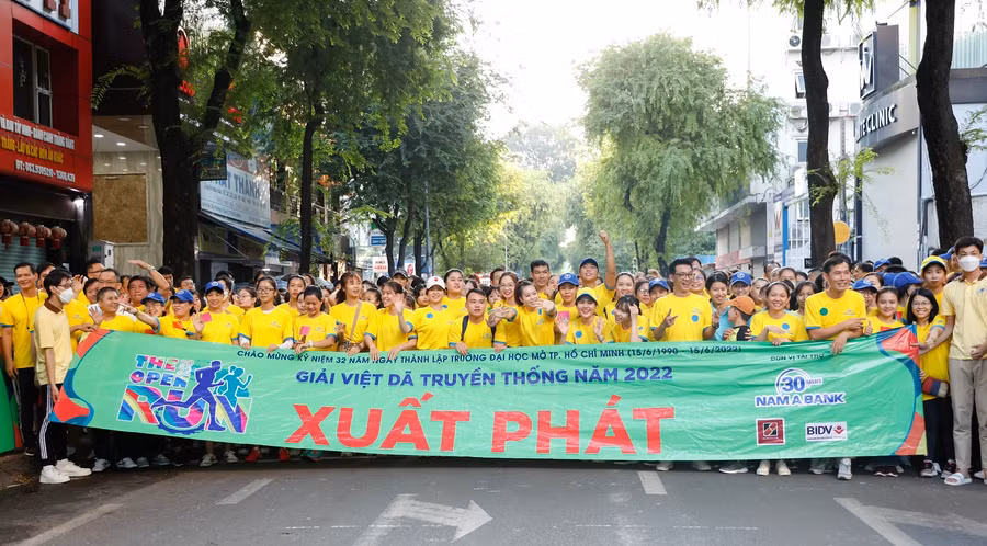 Thí sinh tham dự giải hào hứng trước giờ xuất phát