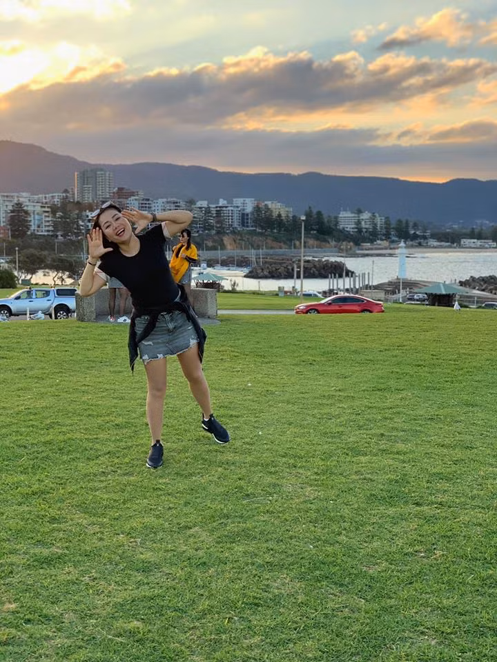 Xuất hiện sau thời gian dài vắng bóng, bà xã đại gia kim cương nhận cơn mưa lời khen vì điều này ảnh 10 Xuất hiện sau thời gian dài vắng bóng, bà xã đại gia kim cương nhận cơn mưa lời khen vì điều này ảnh 10