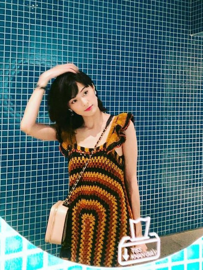 Hạ Vi khoe vẻ đẹp rạng rỡ sau thời gian bị chê xuống sắc ảnh 1 Hạ Vi khoe vẻ đẹp rạng rỡ sau thời gian bị chê xuống sắc ảnh 1