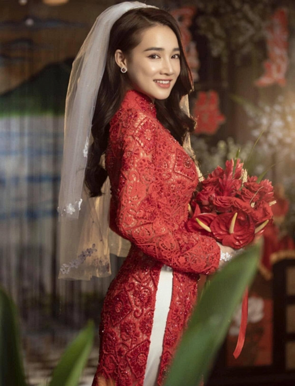 6738637425744951425692868477247797047853056o-ngoisao.vn-w1242-h1624 8 nhã phương, trường giang, sao việt