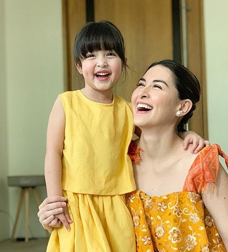 "Mỹ nhân đẹp nhất Philippines" rạng ngời bên chồng và hai con ảnh 14 "Mỹ nhân đẹp nhất Philippines" rạng ngời bên chồng và hai con ảnh 14