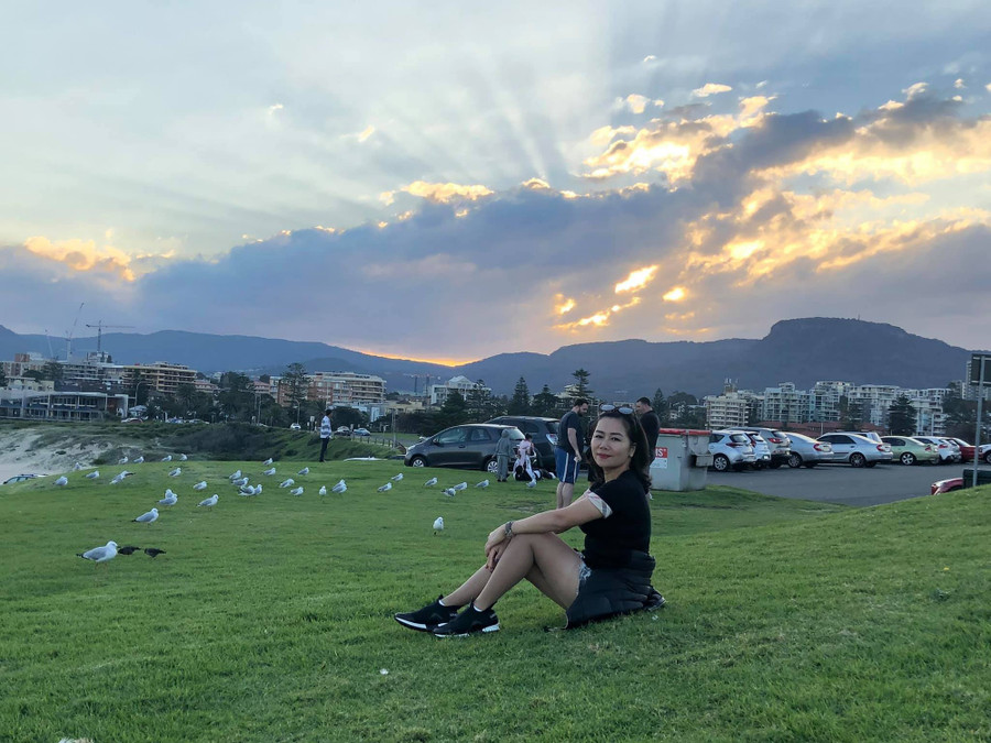 Xuất hiện sau thời gian dài vắng bóng, bà xã đại gia kim cương nhận cơn mưa lời khen vì điều này ảnh 11 Xuất hiện sau thời gian dài vắng bóng, bà xã đại gia kim cương nhận cơn mưa lời khen vì điều này ảnh 11