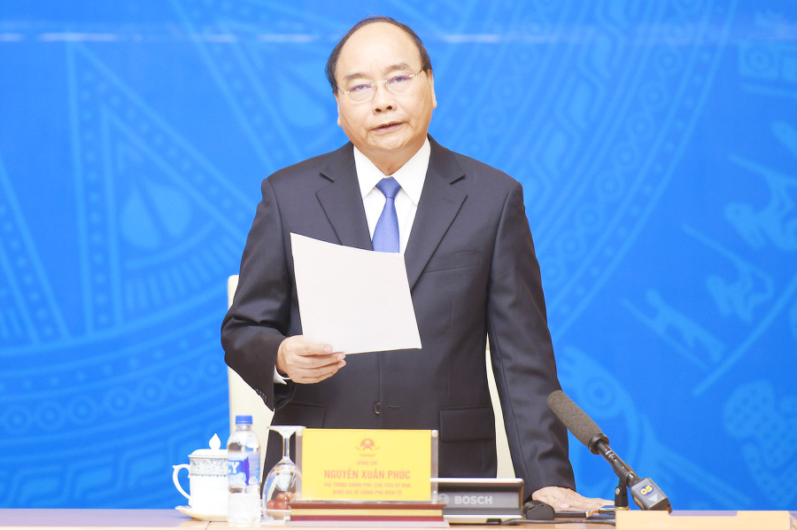 Thủ tướng Nguyễn Xuân Phúc phát biểu tại phiên họp. Ảnh: Q.H