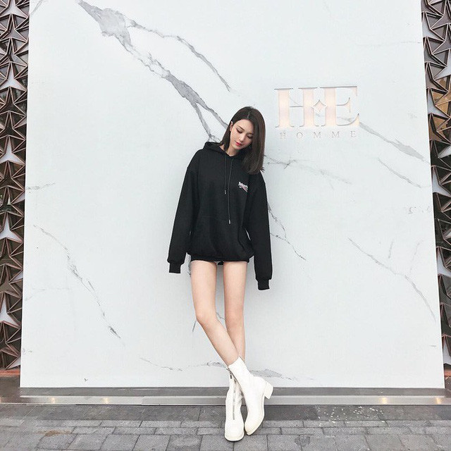 7 items luôn hiện diện trong tủ đồ của hội sành điệu: Bạn có hết thảy hay chưa có item nào? - Ảnh 25. 7 items luôn hiện diện trong tủ đồ của hội sành điệu: Bạn có hết thảy hay chưa có item nào? - Ảnh 25.