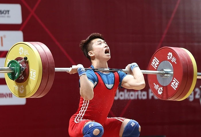 Lực sĩ Trịnh Văn Vinh tại ASIAD 18