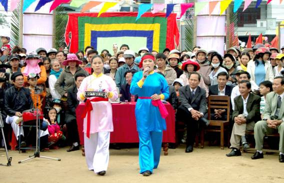 … và “Bài Chòi Trung bộ” để UNESCO công nhận … và “Bài Chòi Trung bộ” để UNESCO công nhận