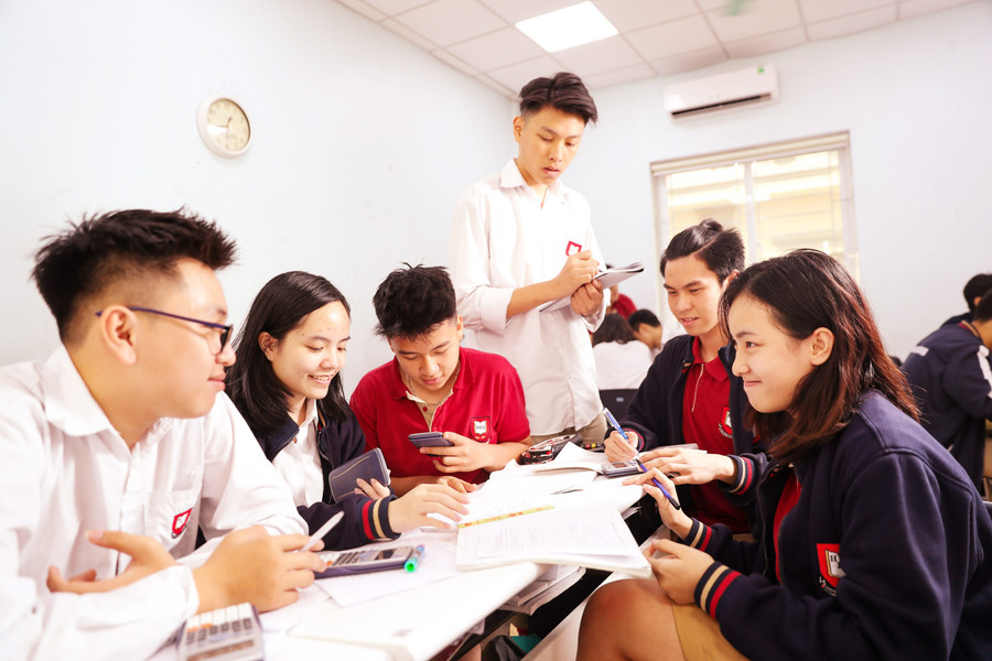 Quản lý ngân sách GD theo ngành sẽ là đòn bẩy để thực hiện hiệu quả các nguồn đầu tư Quản lý ngân sách GD theo ngành sẽ là đòn bẩy để thực hiện hiệu quả các nguồn đầu tư