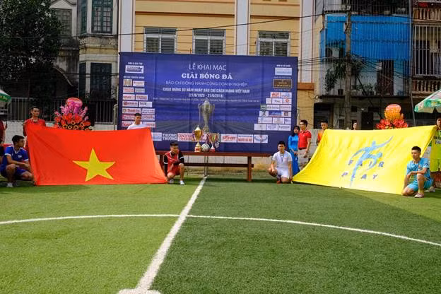 Quang cảnh lễ khai mạc