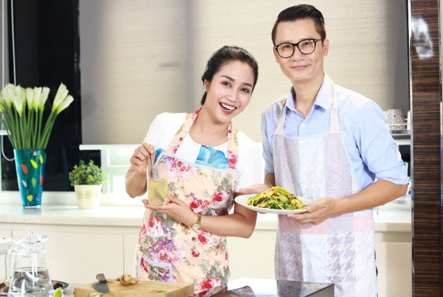 Vợ chồng Hoàng Bách tình cảm trên phim trường ảnh 11 Vợ chồng Hoàng Bách tình cảm trên phim trường ảnh 11