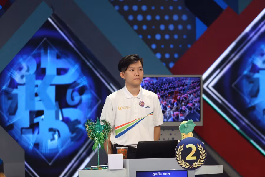 Vũ Quốc Anh, lớp 11B11 (năm học 2019-2020), trường THPT Ngô Gia Tự.