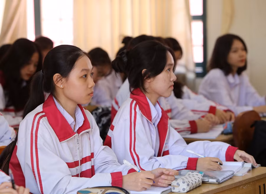 Thu Trang trong giờ lên lớp.