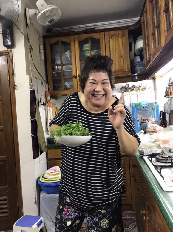 Chuyện tình duyên lận đận "đẫm nước mắt" của các nữ danh hài nổi tiếng ảnh 11 Chuyện tình duyên lận đận đẫm nước mắt của các nữ danh hài nổi tiếng-18